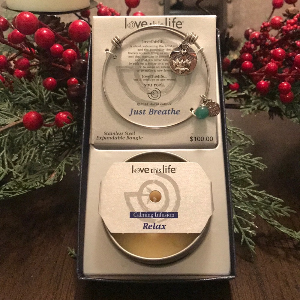 Brand New bracelet gift set with mini candle